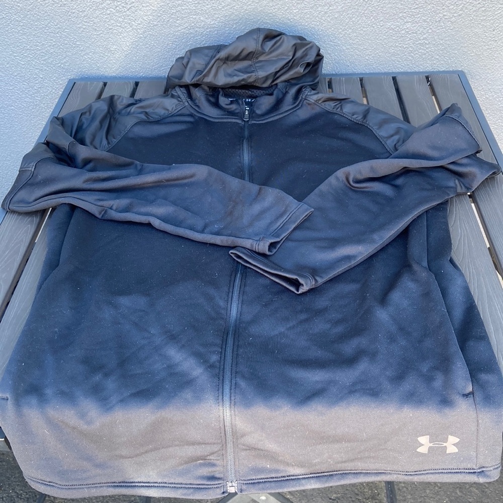 Under armour black zip up hoodie
